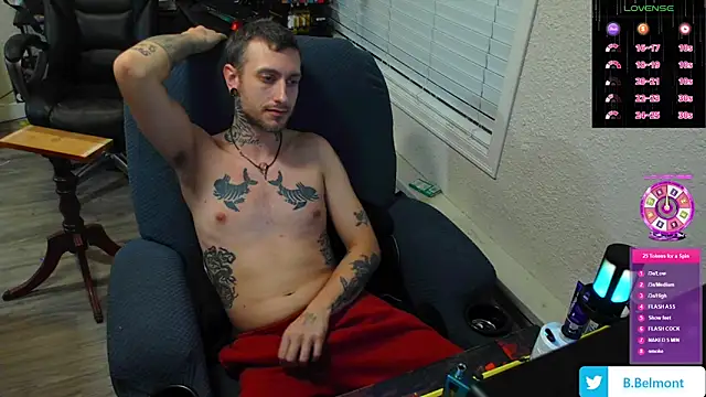 Snapshot of BobbyBelmont13 chatting on December 28, 11:41 am BobbyBelmont13 online show from December 28, 11:41 am