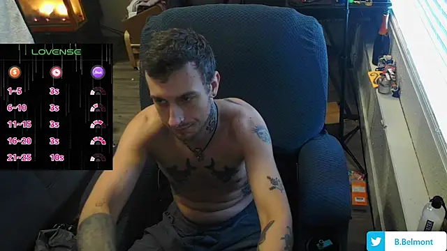Snapshot of BobbyBelmont13 chatting on January 18, 9:13 pm BobbyBelmont13 online show from January 18, 9:13 pm