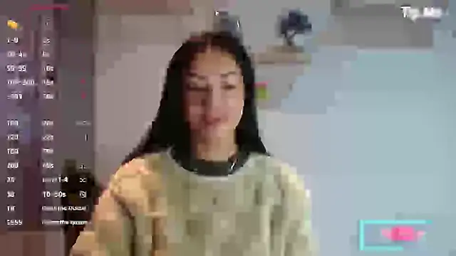 Snapshot of MadisonCambel chatting on December 5, 12:55 pm MadisonCambel online show from December 5, 12:55 pm