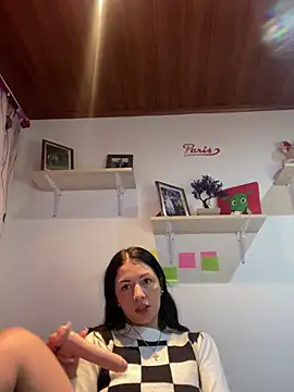 Snapshot of MadisonCambel chatting on January 15, 4:11 pm MadisonCambel online show from January 15, 4:11 pm