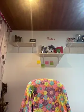 Snapshot of MadisonCambel chatting on February 8, 8:53 pm MadisonCambel online show from February 8, 8:53 pm