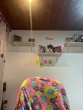 Snapshot of MadisonCambel chatting on February 10, 3:24 am MadisonCambel online show from February 10, 3:24 am