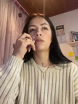 Snapshot of MadisonCambel chatting on February 14, 4:37 am MadisonCambel online show from February 14, 4:37 am