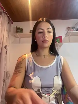 Snapshot of MadisonCambel chatting on February 24, 7:44 am MadisonCambel online show from February 24, 7:44 am