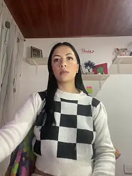 Snapshot of MadisonCambel chatting on March 7, 9:40 am MadisonCambel online show from March 7, 9:40 am