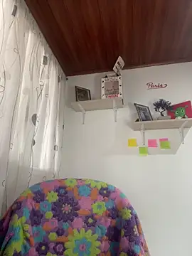 Snapshot of MadisonCambel chatting on March 18, 12:47 pm MadisonCambel online show from March 18, 12:47 pm