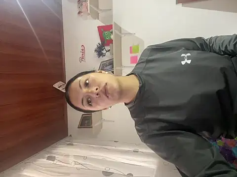 Snapshot of MadisonCambel chatting on March 21, 9:34 am MadisonCambel online show from March 21, 9:34 am