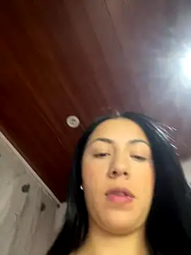 Snapshot of MadisonCambel chatting on September 12, 2:33 am MadisonCambel online show from September 12, 2:33 am