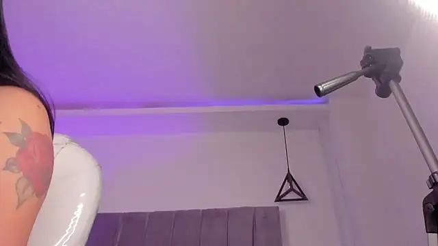 sofiaa riot online show from December 27, 5:09 am