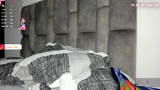 Snapshot of emily_fox1 chatting on March 23, 10:41 am emily fox1 online show from March 23, 10:41 am