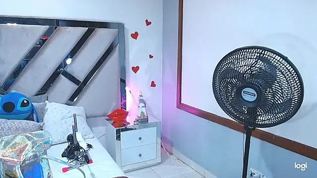 lady Ary xx online show from January 26, 10:13 pm
