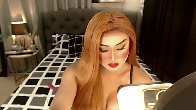 Snapshot of MISTRESS_OF_EVILCUMxx chatting on September 27, 3:50 pm MISTRESS OF EVILCUMxx online show from September 27, 3:50 pm