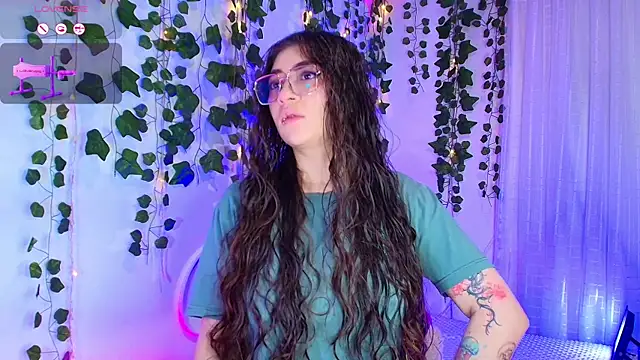 Snapshot of Samii_Evans chatting on November 27, 6:59 am Samii Evans online show from November 27, 6:59 am