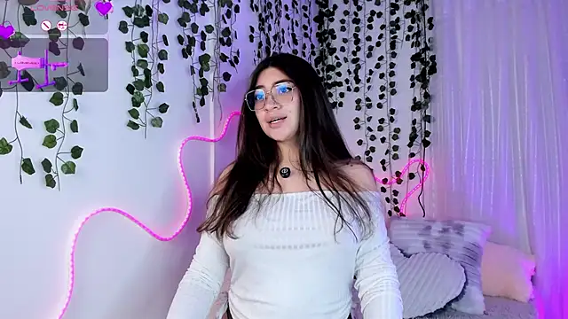 Samii Evans online show from March 18, 7:00 am