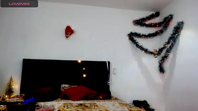 Snapshot of mussa_hott chatting on January 8, 1:00 am mussa hott online show from January 8, 1:00 am