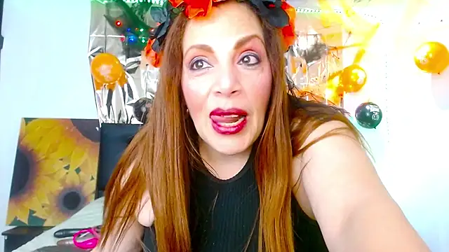 Snapshot of mussa_hott chatting on October 28, 9:39 pm mussa hott online show from October 28, 9:39 pm