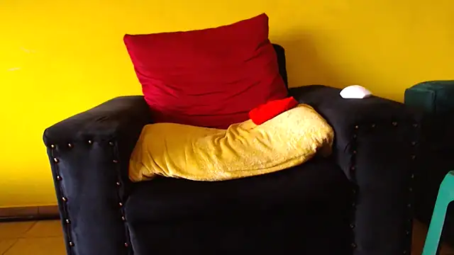 zuluboyxx online show from October 4, 6:55 am