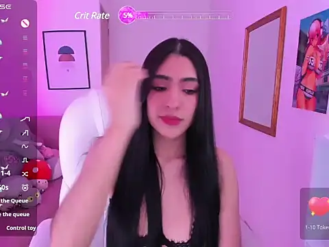 Snapshot of tatiana_prada chatting on December 4, 8:56 am tatiana prada online show from December 4, 8:56 am