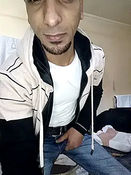 highguy online show from December 22, 6:06 am