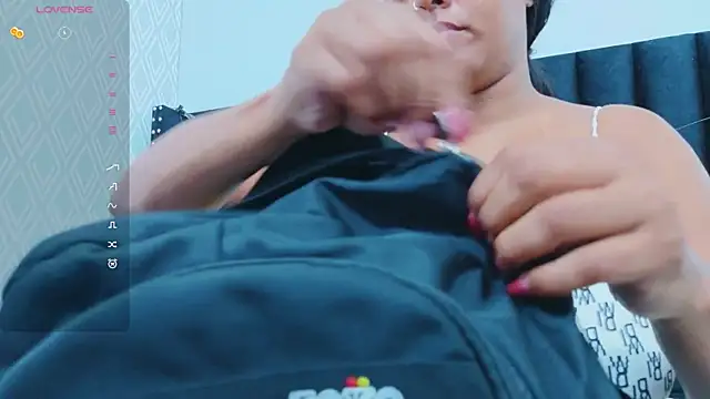 Snapshot of colombiamommy chatting on September 27, 11:59 am colombiamommy online show from September 27, 11:59 am