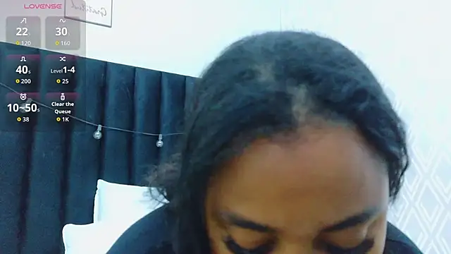 Snapshot of colombiamommy chatting on October 17, 12:30 pm colombiamommy online show from October 17, 12:30 pm