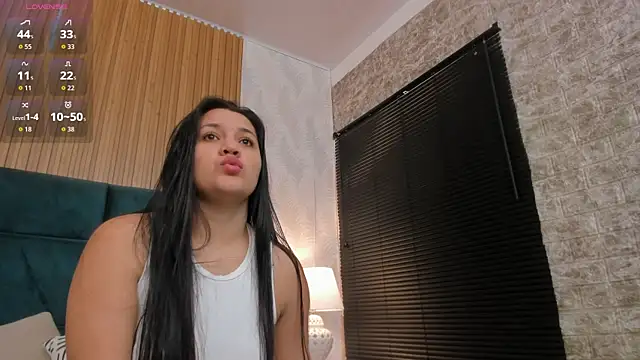 Snapshot of Kareena_chopra chatting on March 16, 12:20 pm Kareena chopra online show from March 16, 12:20 pm