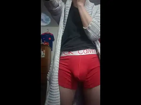 Snapshot of ALBEIROFOOTBALL1992 chatting on November 24, 3:39 am ALBEIROFOOTBALL1992 online show from November 24, 3:39 am