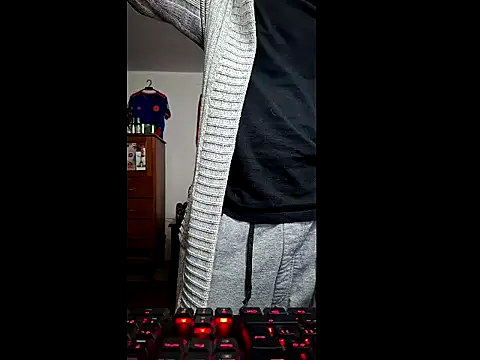 Snapshot of ALBEIROFOOTBALL1992 chatting on March 2, 4:36 am ALBEIROFOOTBALL1992 online show from March 2, 4:36 am