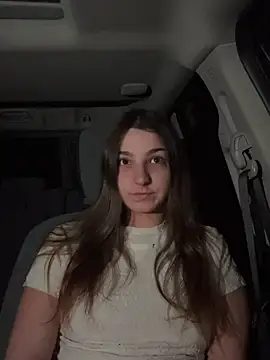 DoriDeluxe66 online show from October 11, 9:57 pm