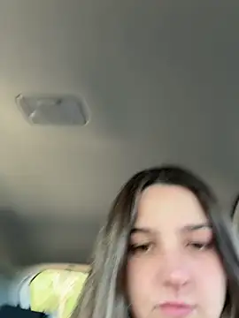 DoriDeluxe66 online show from October 27, 8:29 am