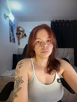 Snapshot of carolina16love chatting on February 1, 11:58 pm carolina16love online show from February 1, 11:58 pm