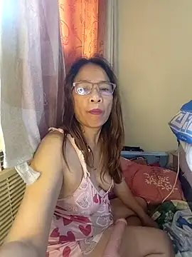 HotsexyNaughtysweetbaby online show from December 18, 8:42 am