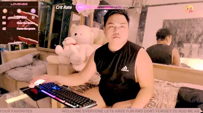 Snapshot of Hardking_69 chatting on February 2, 1:41 pm Hardking 69 online show from February 2, 1:41 pm