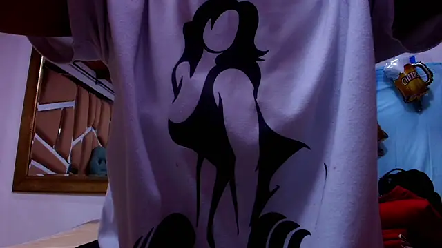 Snapshot of naia_blessed chatting on October 3, 7:11 pm naia blessed online show from October 3, 7:11 pm