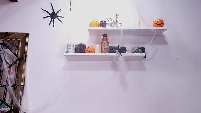 Snapshot of naia_blessed chatting on October 26, 7:09 pm naia blessed online show from October 26, 7:09 pm