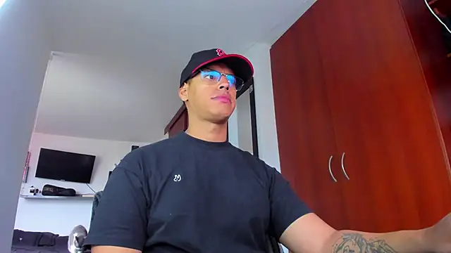  John Boy  online show from May 2, 3:28 pm