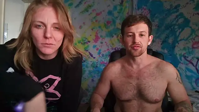 Snapshot of coryandthepeach chatting on December 8, 11:19 pm coryandthepeach online show from December 8, 11:19 pm