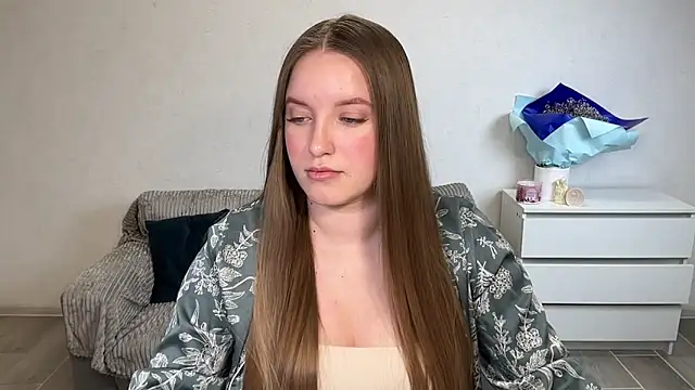 EvaMaddison online show from February 22, 6:06 pm