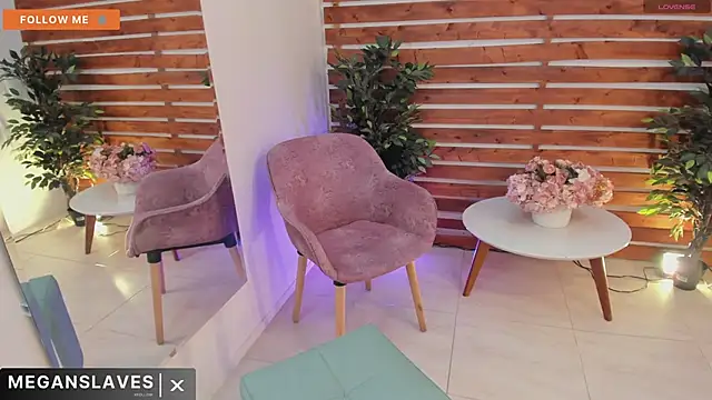 Snapshot of _MeganRain chatting on March 11, 12:50 pm MeganRain online show from March 11, 12:50 pm