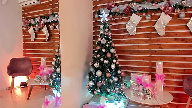  MeganRain online show from December 19, 9:27 am