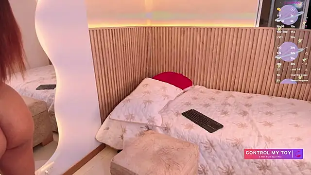  MeganRain online show from April 11, 6:18 am