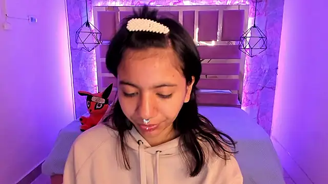 Nami usagi online show from December 5, 12:44 pm