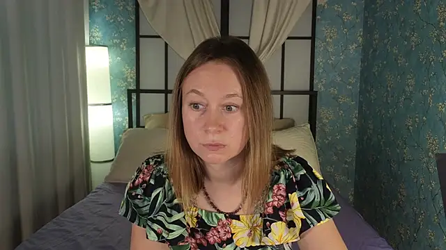 BrookeEvans online show from October 22, 12:38 pm