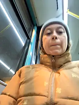 BrookeEvans online show from October 29, 6:53 pm