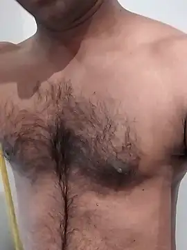 Snapshot of mallublackboy chatting on February 14, 4:42 am mallublackboy online show from February 14, 4:42 am