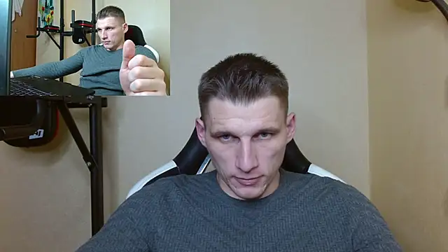 PoliglotJoe online show from December 22, 4:17 am