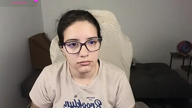 blue  moon  online show from November 1, 3:08 am