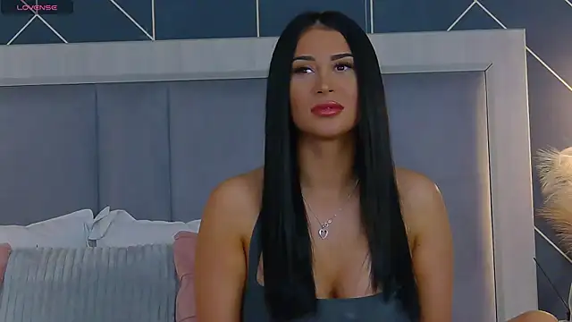 EmyLaveau online show from March 20, 6:19 am