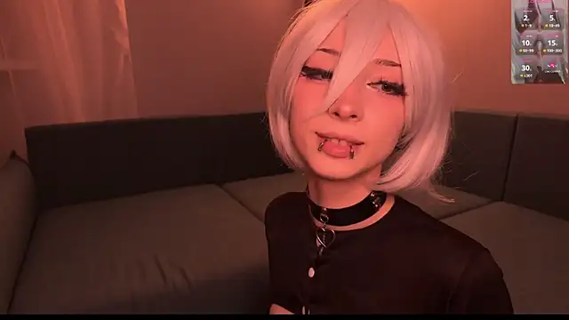 Handsomepure online show from May 18, 11:21 pm