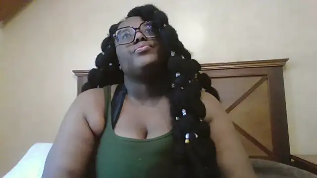 Snapshot of MissCC99 chatting on January 16, 7:18 pm MissCC99 online show from January 16, 7:18 pm